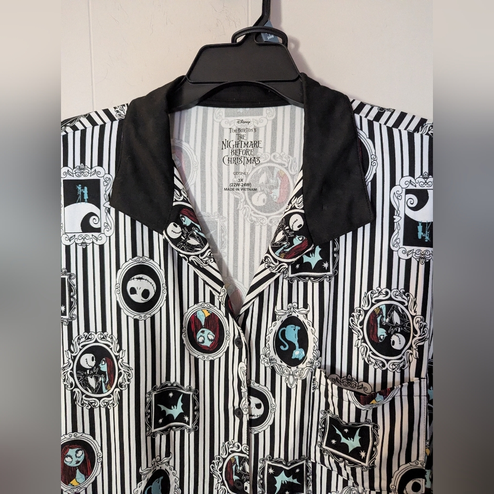 Women's Nightmare before Christmas Plus Size 3XL Sleepwear Top & Shorts - Picture 10 of 11